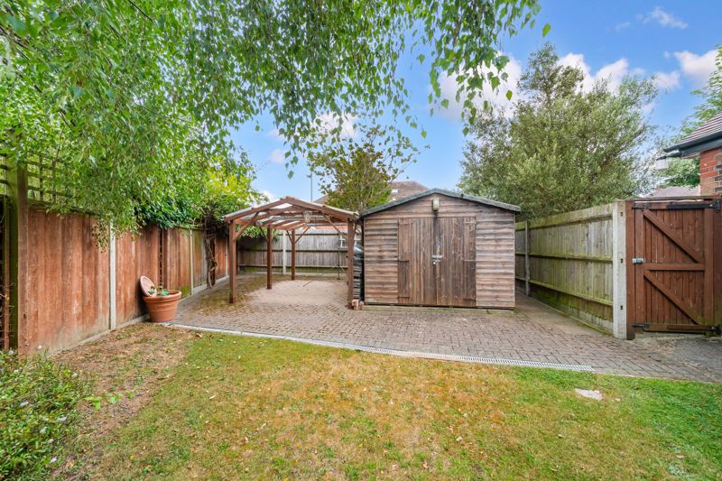 Shed- click for photo gallery